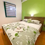 Apartament Ostrog Zaostrog