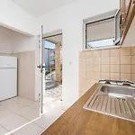 Ostrog Apartament