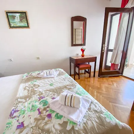 Ostrog Заострог