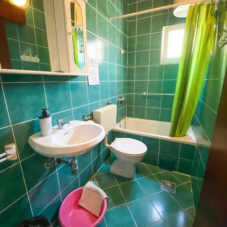 Апартаменты Ostrog *