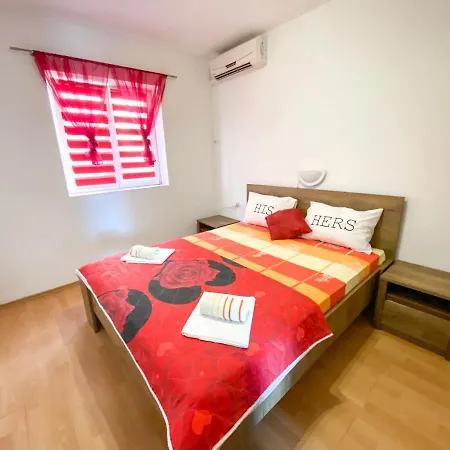 Ostrog Апартаменты